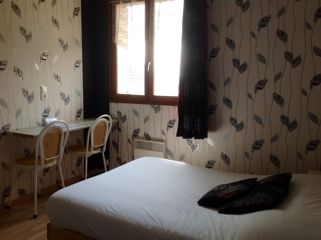 Logis Auberge De La Plaine La Rothière الغرفة الصورة